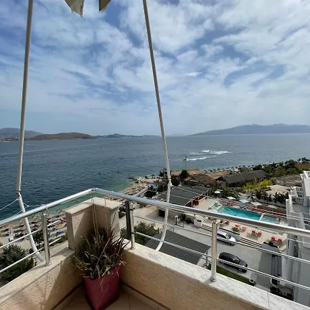 Port Side * Saranda