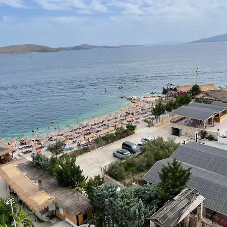 Port Side Apartament